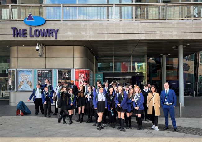 Beekeeper of Aleppo 2023